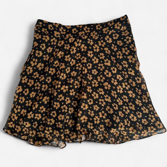 Urban Outfitters Dresses & Skirts - Urban outfitters black chiffon mini skirt